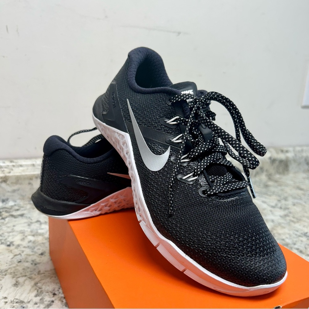 NIKE METCON 4 | Women’s 7.5 | NIB